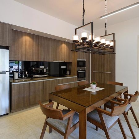 By The Sea Beach Front Apartment Batu Ferringhi Esterno foto