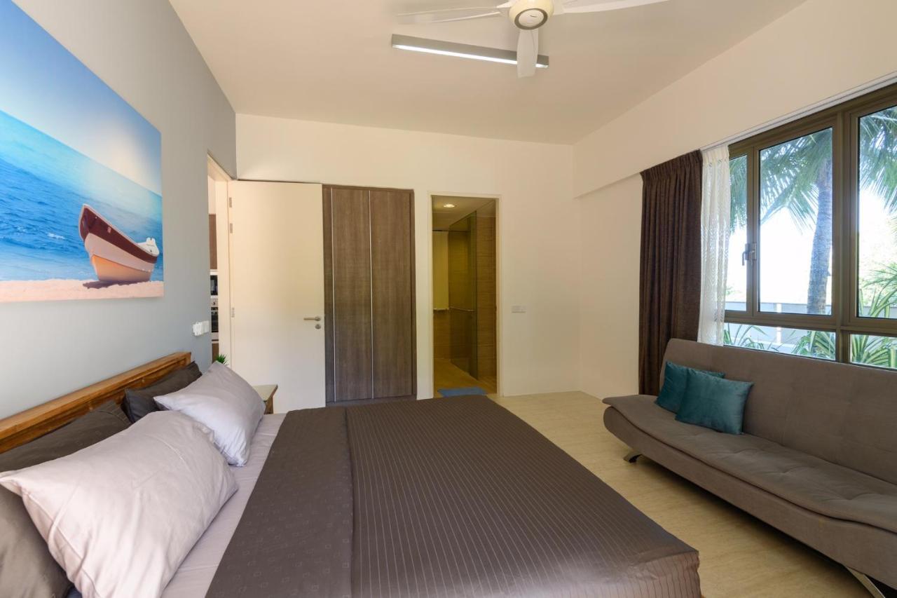 By The Sea Beach Front Apartment Batu Ferringhi Esterno foto