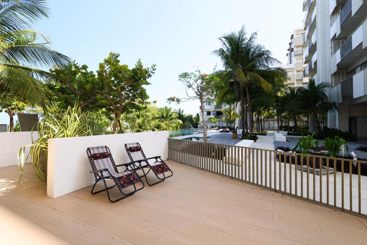 By The Sea Beach Front Apartment Batu Ferringhi Esterno foto