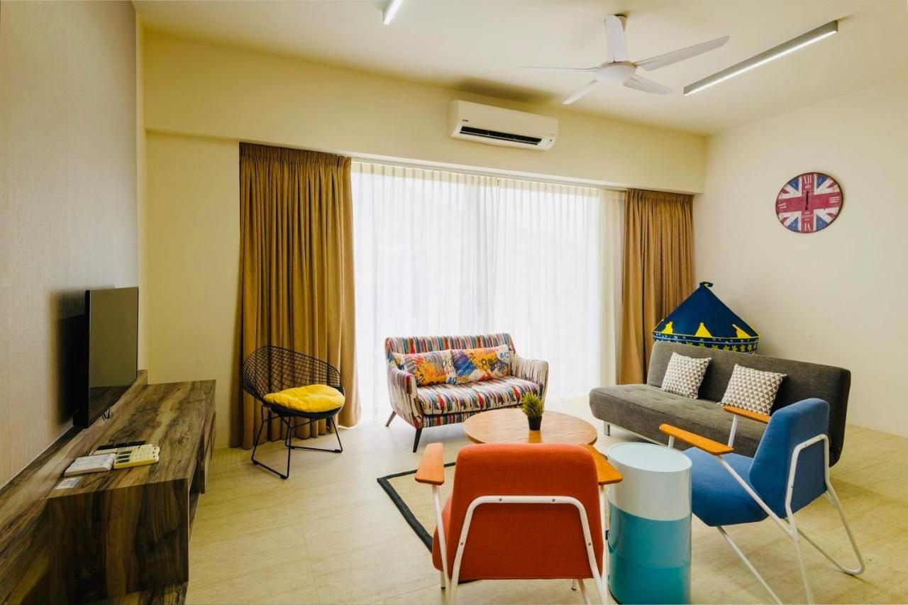 By The Sea Beach Front Apartment Batu Ferringhi Esterno foto
