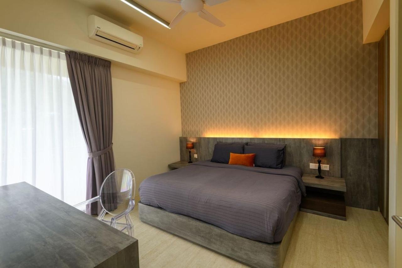 By The Sea Beach Front Apartment Batu Ferringhi Esterno foto