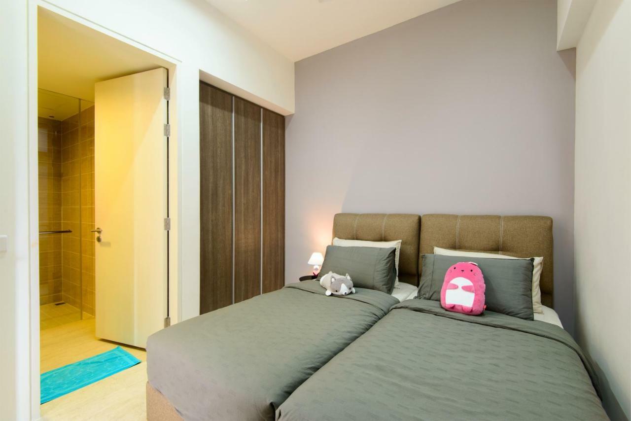 By The Sea Beach Front Apartment Batu Ferringhi Esterno foto