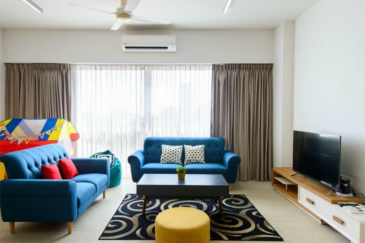 By The Sea Beach Front Apartment Batu Ferringhi Esterno foto