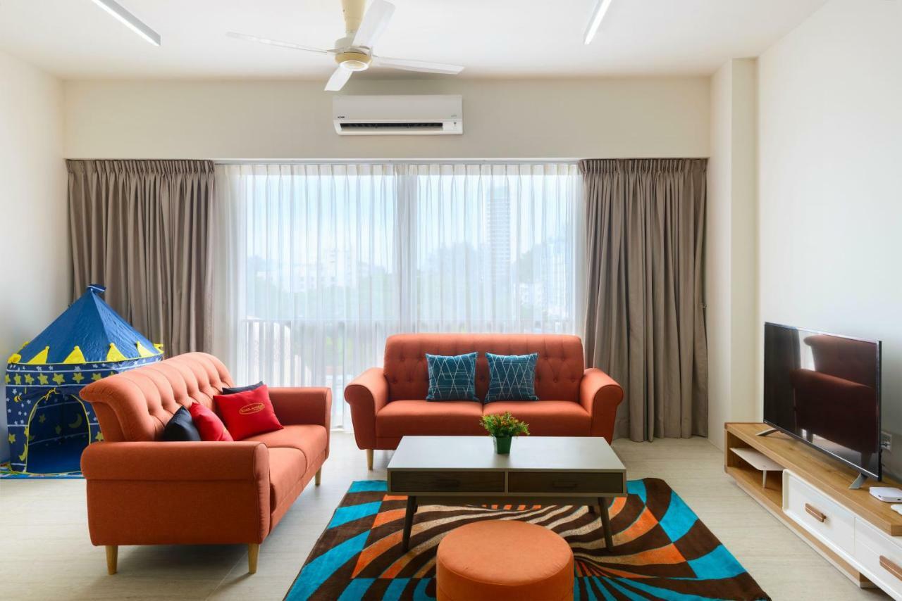 By The Sea Beach Front Apartment Batu Ferringhi Esterno foto