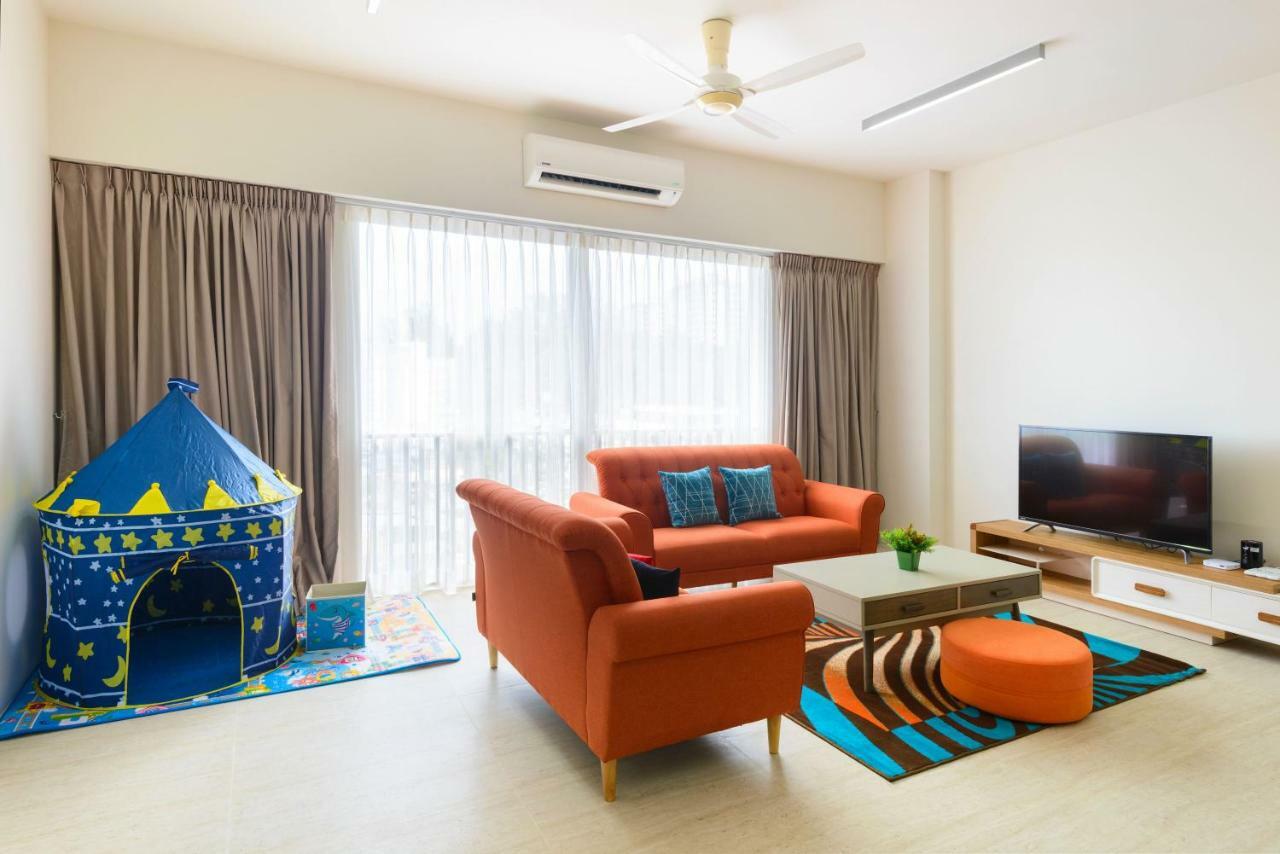 By The Sea Beach Front Apartment Batu Ferringhi Esterno foto