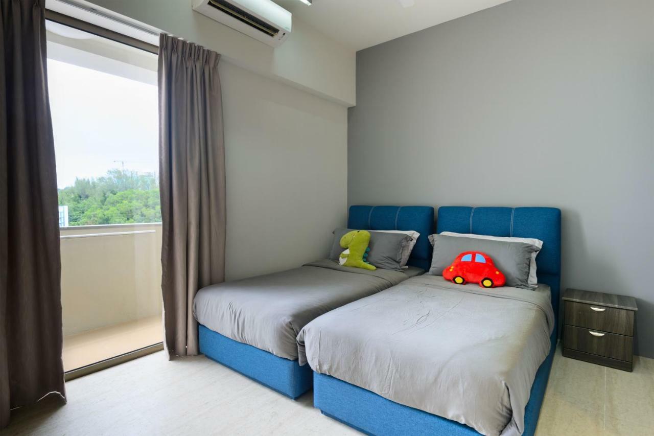 By The Sea Beach Front Apartment Batu Ferringhi Esterno foto